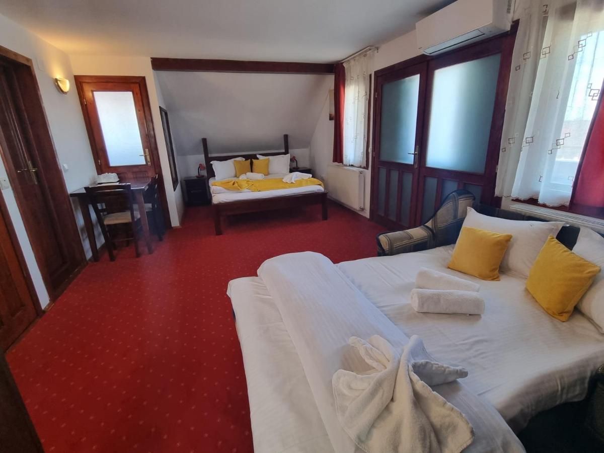 Casa Luca Hotell Vama Veche Eksteriør bilde