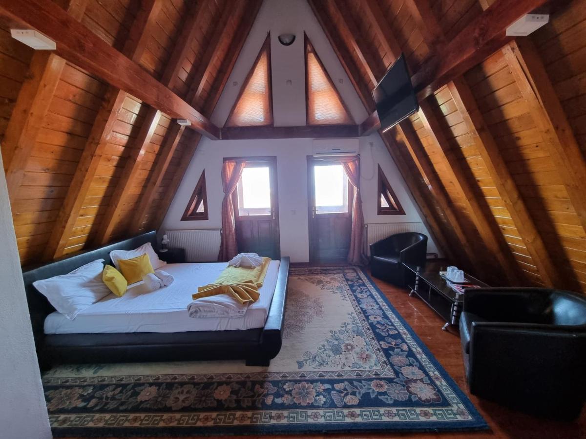 Casa Luca Hotell Vama Veche Eksteriør bilde